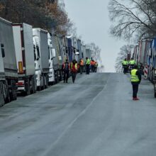 Еврокомиссия не собирается вмешиваться в спор Польши и Украины