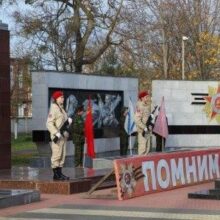 «Имя твое неизвестно, подвиг твой бессмертен»: в Белореченске почтили память тех, кто отдал жизнь во имя мира, но остался безымянным