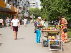 Торгуешь помидорами? Где санкнижка? Полиция и власти Белореченска безжалостно штрафуют уличных продавцов