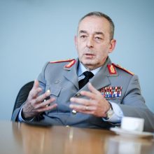 В Германии осознали, что НАТО с Россией не потягаться